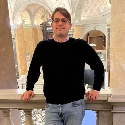 ampyre builder // used to report for POLITICO, BILD - now contribute to WELT and The Spectator