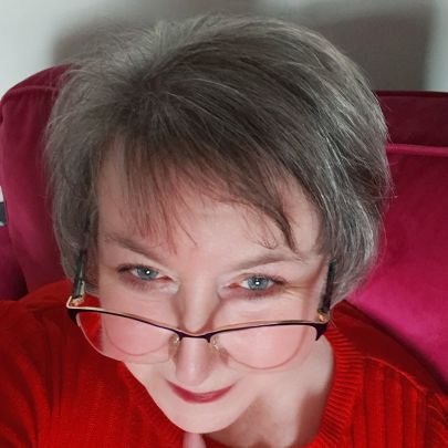 Author, writing as D C Cummings and herself. Drama Queen, Busybody. Christian. Verger. Prayer Warrior ✝️ Latest book, THE DEVIL'S HOUSE out 1st October 2025