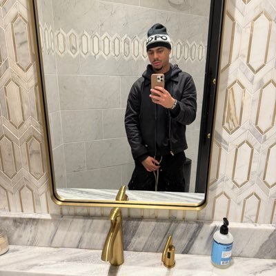 CaneDog__'s profile picture. Money Is The Motive💸