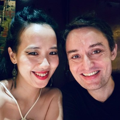 Chúng tôi là Loic và Quỳnh Hương, muốn chia sẻ tới bạn đọc niềm đam mê ẩm thực, văn hoá và du lịch bền vững qua tạp chí trực tuyến Ẩm Thực Hiện Đại