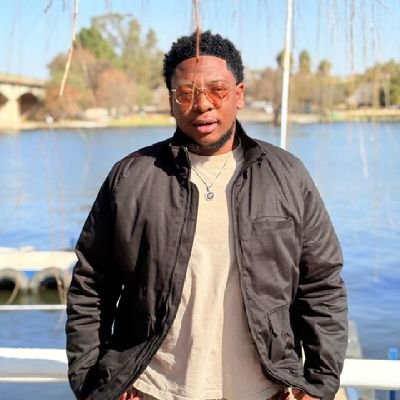 codewithmayor's profile picture. Software Engineer |
Doctor in Training |
📍🇿🇦