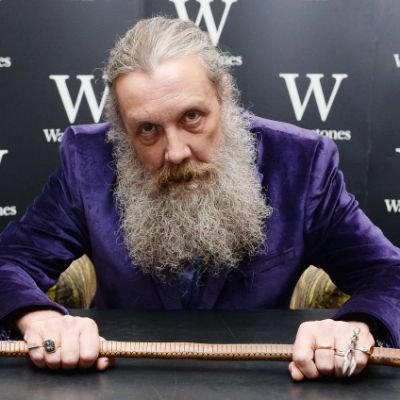 Alan Moore Frases Profile