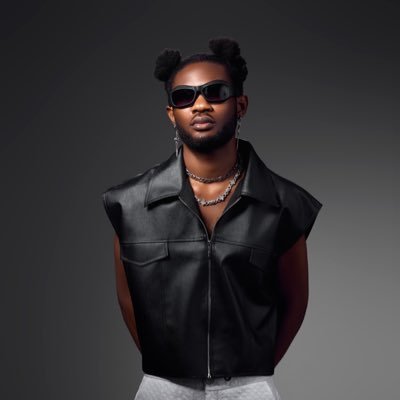 A young YouTuber, interested in what a hip hop artist said and transpired what . follow for More hip hop update in Ghana