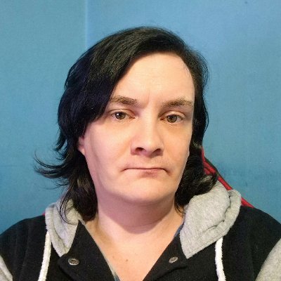 Biker, gamer, mum of 5.. Pan & Trans.. Also I have Autism, Tourettes, DiD and more.