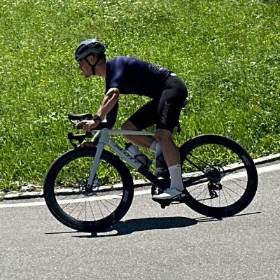 feyvre_'s profile picture. cyclisme, trail, PSG, CoD/Warzone