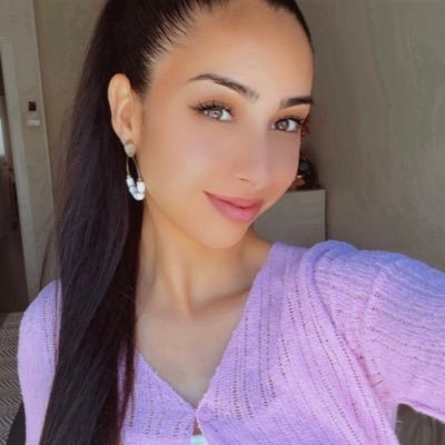 lidiariverarod's profile picture. 