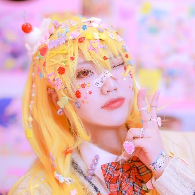 사이퍼즈의 어머니 Profile