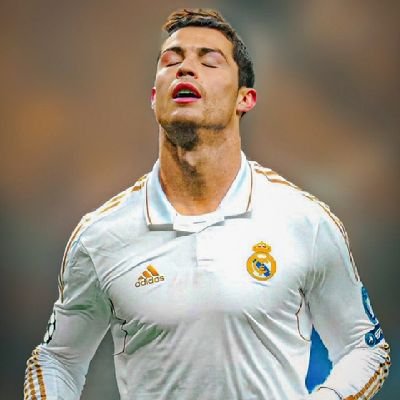 music lover 🎶 🤍🖤
outsider 🦍🤍🖤
real Madrid fan 🤍🖤
CR7 lover 🐐 🤍🖤
upcoming footballer ⚽️🤍🖤