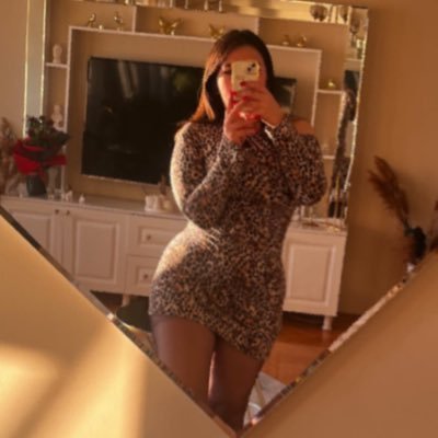 dnzka0's profile picture. 