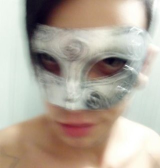 Douglas_Tauchen's profile picture. Nao lembro de ter nascido para agradar os outros simpatia nunca foi meu forte