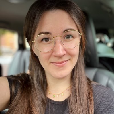 roche_dannielle's profile picture. 30 something living in a small countryside village in Sweden. 🇸🇪 Addicted to walks in nature, doggos, starry skies, good food and caffeine ☕️