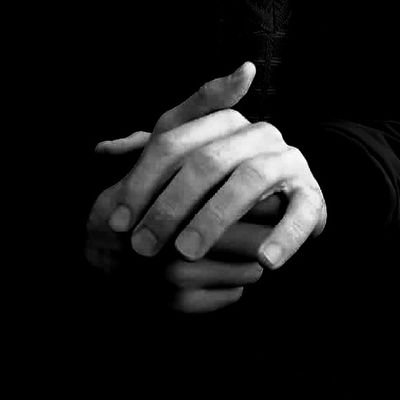 gh_kimm's profile picture. ‌آدمی در طی زندگی انسانی