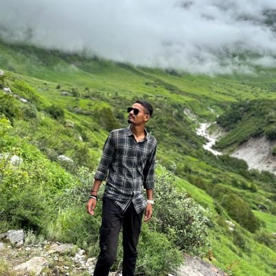 advit_ydv's profile picture. Twitter is meant to be fun. But not for me.

My life is made up of two jokes. 1. My job. 2. My salary.

If you look very closely, you will see me not caring.