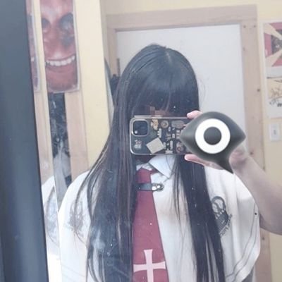 ›gfx designer && software dev (‾◡◝)//
☆ https://t.co/58Vqi6mdhP ☆
☆ アイコンは@touhoufootjobから ☆
(!) I am thanatophobic & have existential anxiety.