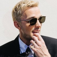 Mellโ โง ๐ธ (@britishluthor) 's Twitter Profile