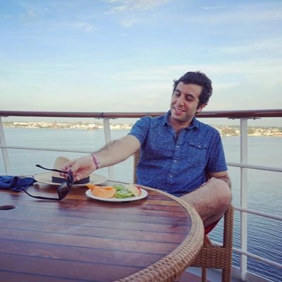 Álvaro Awad Profile