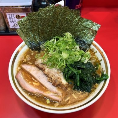 埼玉県川口市西川口1-9-1 JR西川口駅西口徒歩1分。🈺月〜木・日曜11:00〜25:00/金・土曜11:00〜26:00🍜宜しくお願いします。#裏野中家