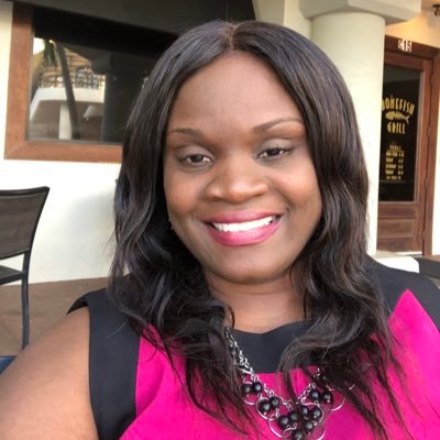 VP/Branch Banking Manager, Financial Literacy Instructor, Community Organizer, @colorofhopeorg Board Member, Jeremiah 29:11🙏🏽 My daughter is my world 💕