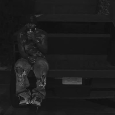 jordantweetx's profile picture. dgaf.