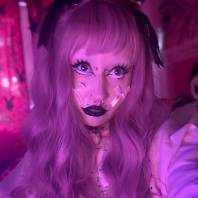 ♡︎ the spoiled, perverted princess of the kingdom of taboo! 🏰🛍️💄🦴🎥💕 2002 (MDNI) ♡︎ NO MEETS / CALLS.