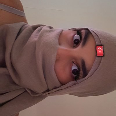 @queenur69