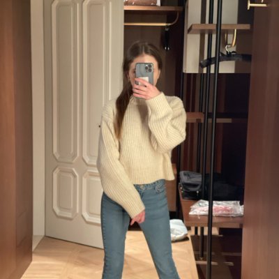 | Arch & Interior Designer 🏡✨ | Creative Soul + Strong Faith ✝️ | Coffee Lover ☕️ | Designing Dreams with Style | #SeattleVibes
No Porn🔞No Crypto❌