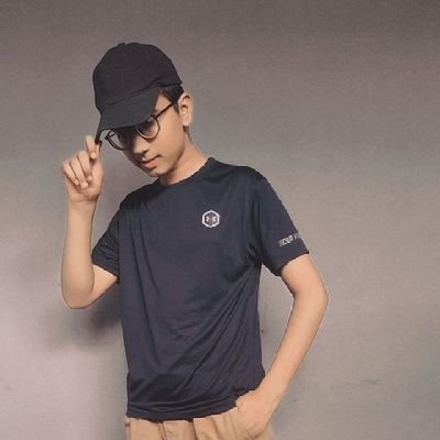 Faizan699998's profile picture. 