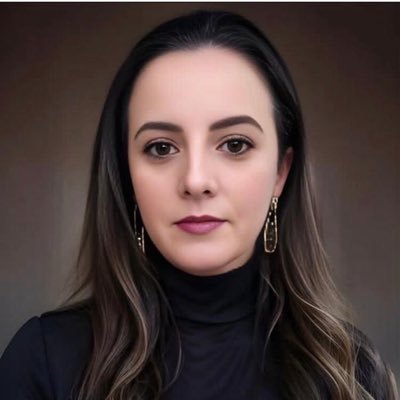 Digital Asset Manager. versatile Mom. unique And Transparent.