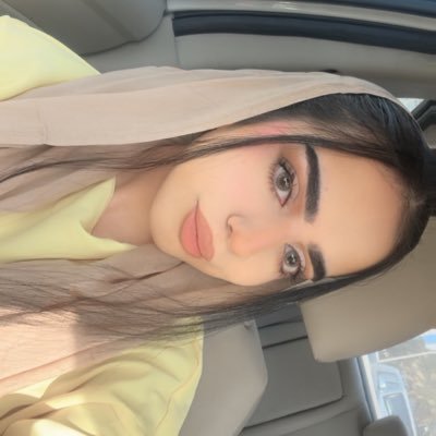 ٥٠٪ اتحلطم على البشريه و ٥٠٪ اشجع مدريد. واحيانًا اتحلطم عليهم بعد