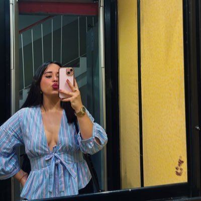 _ozbeksmyye's profile picture. 