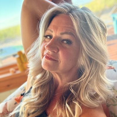 HisHotwife0's profile picture. Submissive Muscle MILFS Hotwife adventures