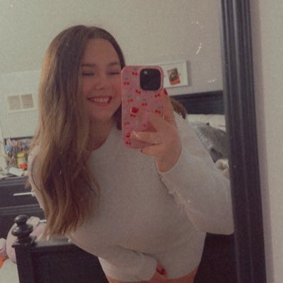 survived long island thriwi. TN x1 💫 swiftie, harrie, est, hockey girlie 🤍 let’s be friends!!