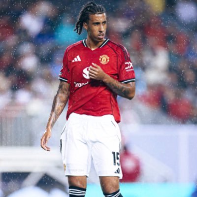 I am a Ghanaian and a great Manchester United fan since I was born so nothing can change my mind or my feeling for this great club 🔴❤️