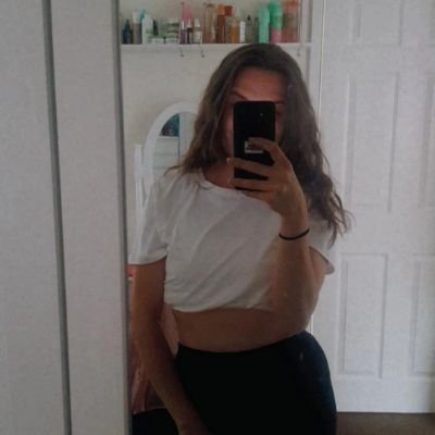 27 🤭 F1 fan 🏎️🏁 Disney Dreamlighter ✨👸🏽 UK Twitch Streamer 🎮