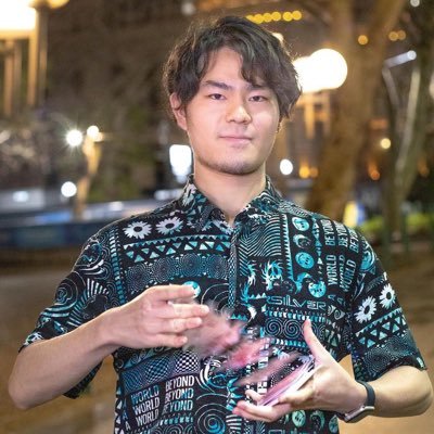 ♠︎Magician agency 【illus】🃏 ♦︎ Made in US. 2003 ♥︎Performing in restaurants, bars and hotels🪄 ♣ ︎Currently in Tokyo🇯🇵 📨Send a message for any requests
