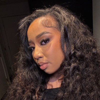 jxdabrat's profile picture. BSU | Pre law student ⚖️