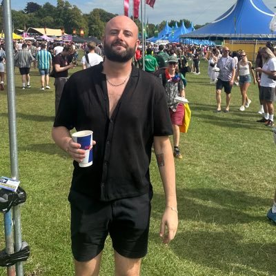 RyanSaunderson7's profile picture. Aries, Welsh. Year 3 Teacher 👨‍🏫 Maths Lead 📐 KS2 Lead 📕 Rugby Player 🏉 Madonna fan 🪩