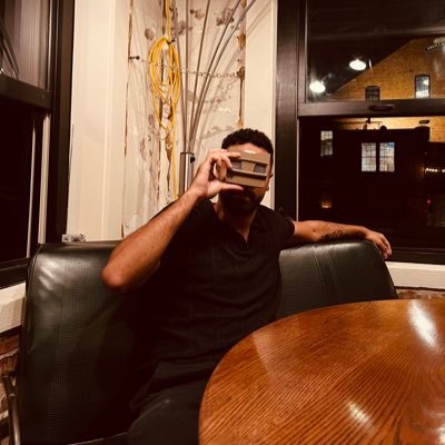 carlosmsoto22's profile picture. 