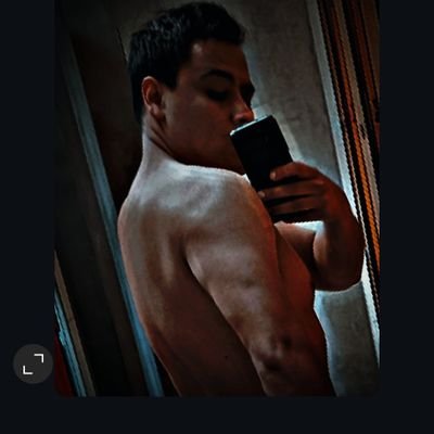 GiovanniCo61494's profile picture. 29años