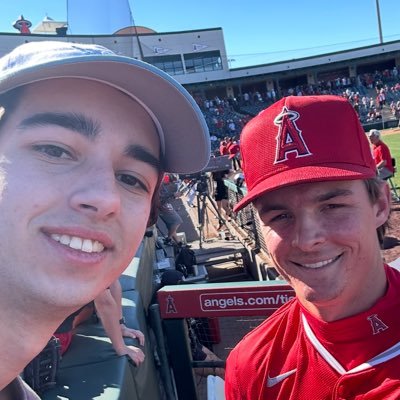 CartiHalos's profile picture. the original mickey moniak truther