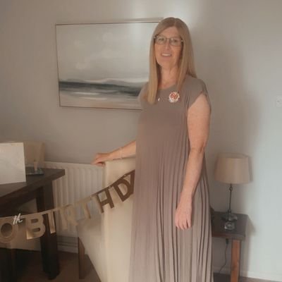 wiles_jo's profile picture. 'The best things in life are actually really expensive '