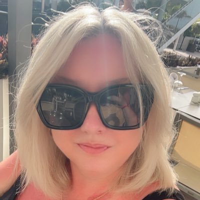 📚Learning support assistant at outstanding school 📖Family 👨👩👧👧🌟Life Supporter of Disability Rights👩🏻🦽Trustee at The Child Growth Foundation