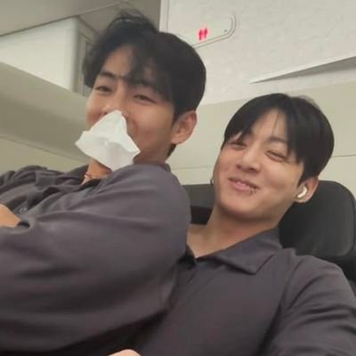 backup for @Bear_Tata07
Fan account | she/her | 30