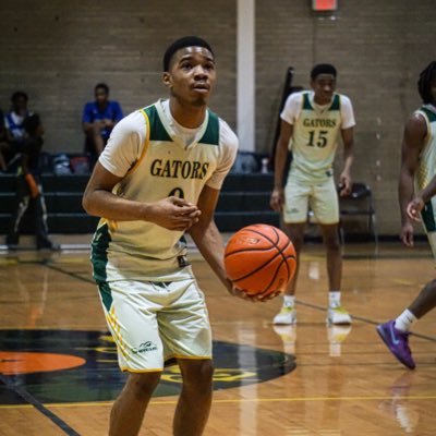 6,1 Captain shreve High-school. 2028 LACarinals🖤❤️ Small forward