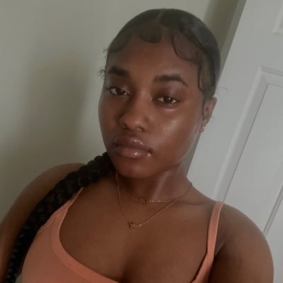 raekeziha's profile picture. ig: @raekeziha