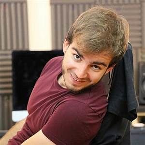 potattor's profile picture. Bajo, contrabajo y otros instrumentos menores