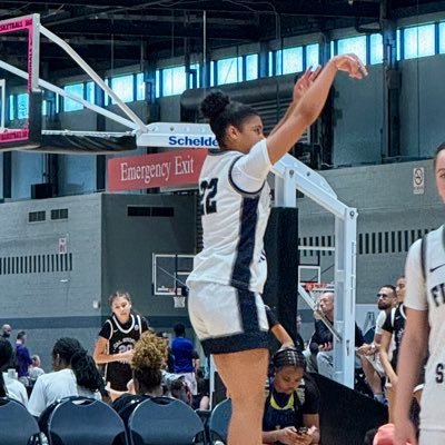 C/O 2029 - 5’10 🏀Guard 🏐 Outside Hitter 3.6 GPA 📕📗NCAA ID 2403245221 #TennesseeFlightSilver15U ✈️ #USJBruins 🐻