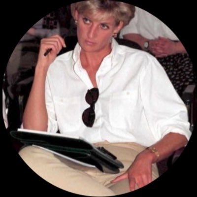 Mj10000000001's profile picture. لا تحزن إن جازاك المعروف بجحود، فالزهور تُرمى بعد أن تُعطر الأيادي. ً