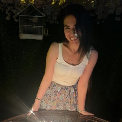 zlemDem51597783's profile picture. 