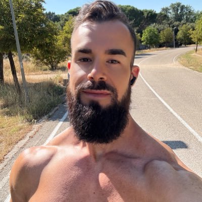 tomas_lanzetti's profile picture. 🇦🇷/🇪🇸 ⚔️Respeto y valores🛡️ -Asesor nutricional -Entrenador -Emprendedor